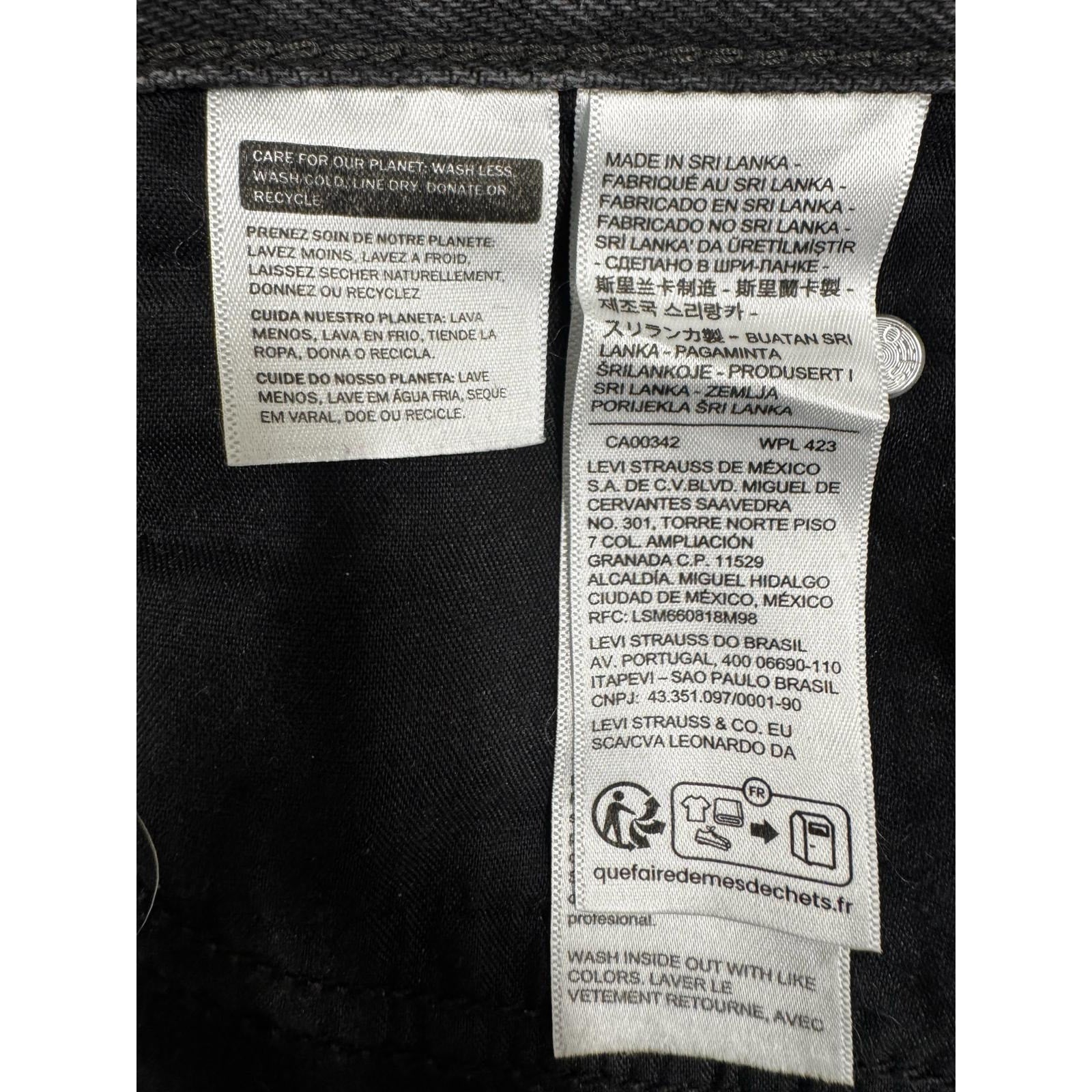 Levi's '94 Baggy Shorts Women Washed Black Size 24