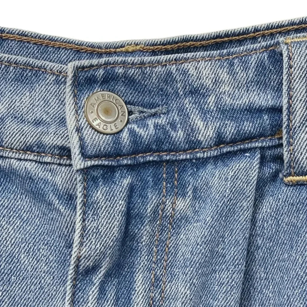 American Eagle Pleated Denim Mom Shorts Light Blue