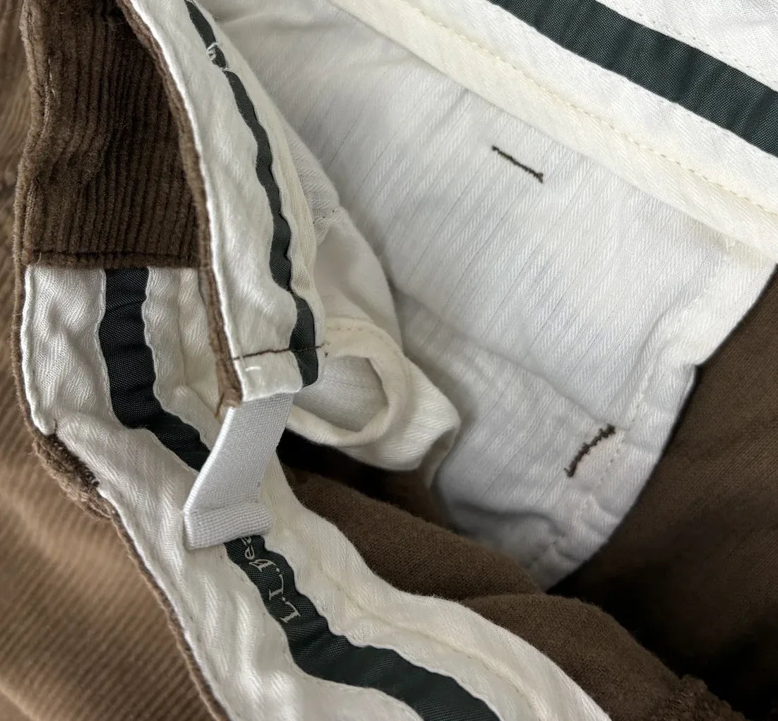 L.L.Bean Corduroy Comfort Waist Pants Brown - label